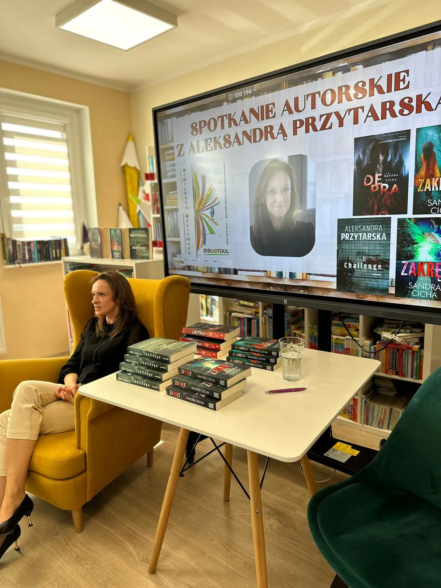 Spotkanie autorskie z Panią Aleksandrą Przytarską w ramach Tygodnia Bibliotek