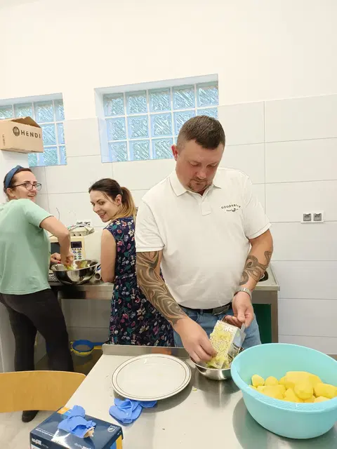 Podróż do tajemniczej kuchni "zero-waste"