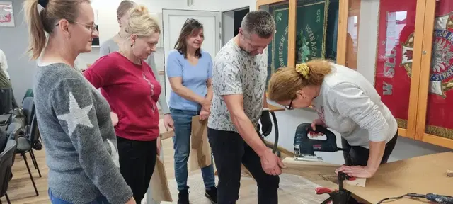 Zajęcia rękodzielnicze - deski do serwowania