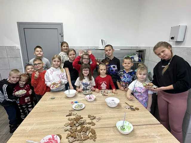 Pieczenie pierniczków w świetlicach wiejskich